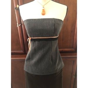 NWT Notice Strapless Figure Flattering top